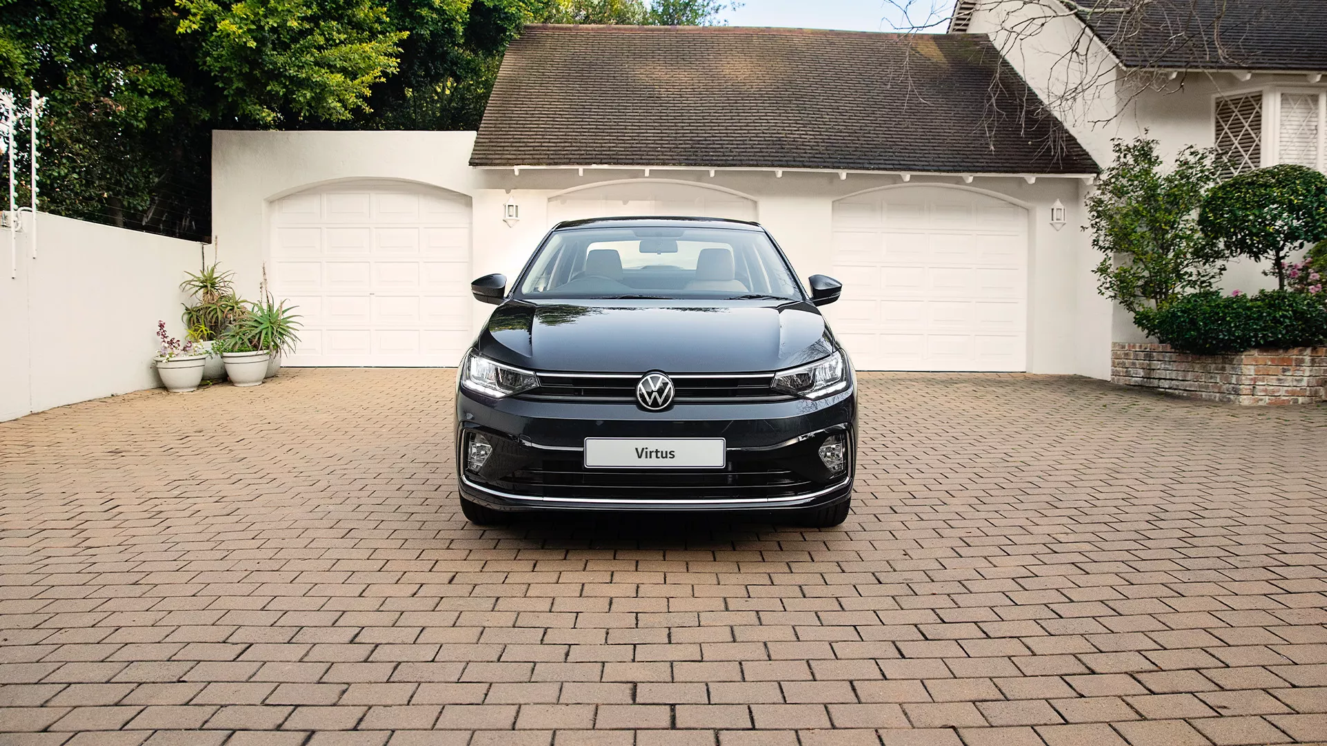 VW Virtous - Image 2